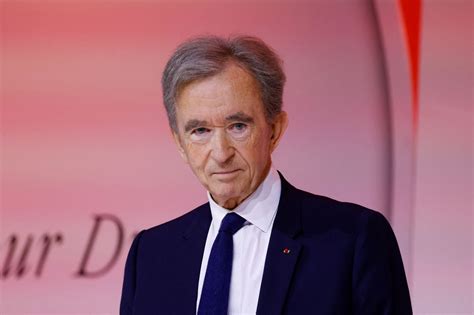 bernard louis vuitton|The great predator of luxury: this is how Bernard Arnault built his .